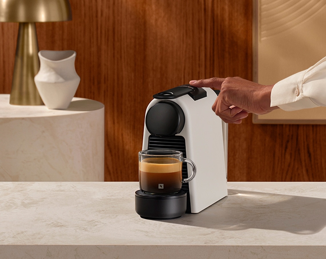Essenza Mini D Matte White | Nespresso™ Italy