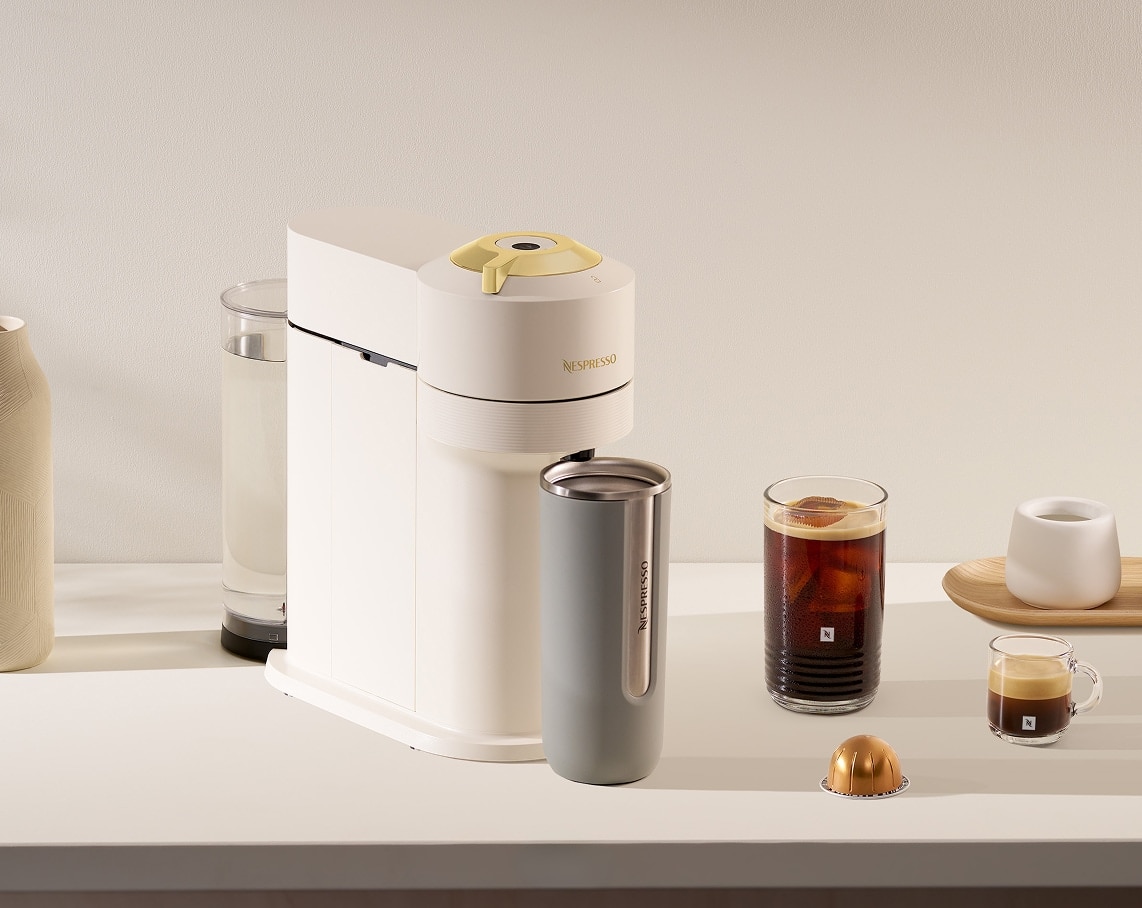 Vertuo Next Full White & Gold Aeroccino Bundle | Vertuo Coffee