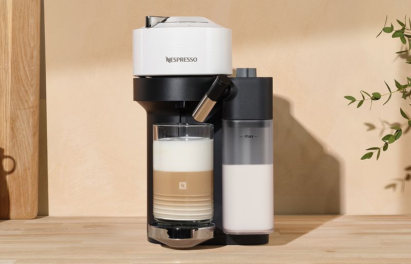 〜5/20 NESPRESSO VERTUO LATTISSIMA vertuo_lattissima_range_m_2x.jpg