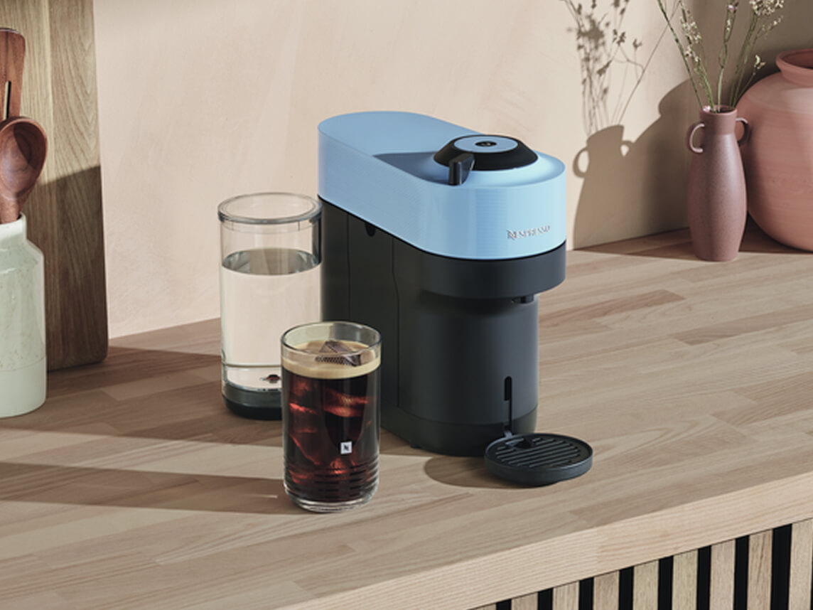 Vertuo Pop+ Silver Coffee Machine & Aeroccino3 Milk Frotcher