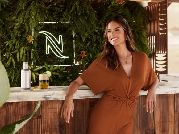 Nespresso joins forces with the supermodel Alessandra Ambrosio for an exciting summer inspired by her homeland of Brazil. Brazilian vibes are encapsulated in the new Liminha Limited-Edition