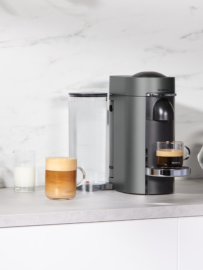 Vertuo Plus Deluxe Titan | Coffee 