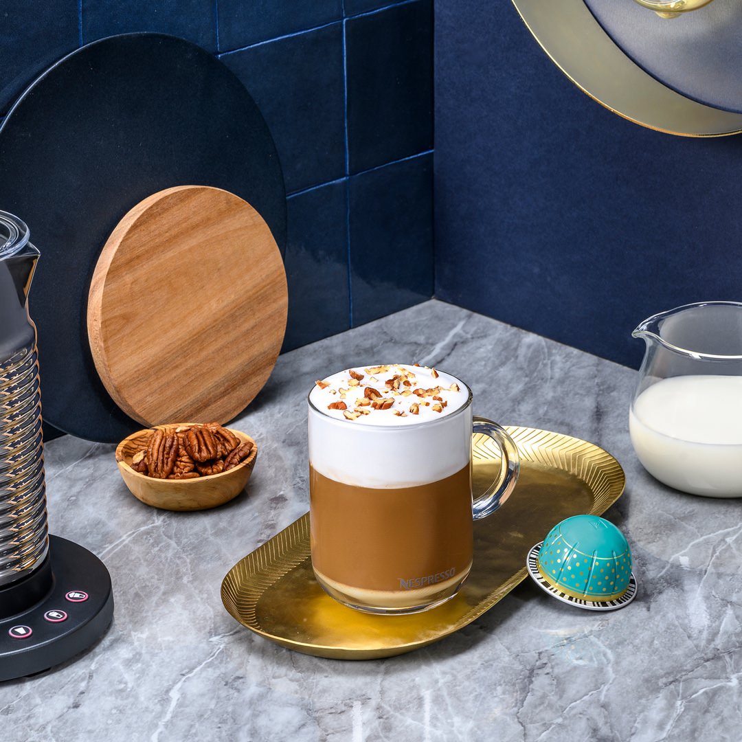 Heerlijke koffie met melk dankzij elektrische melkopschuimers uit het Aeroccina gamma van Nespresso
