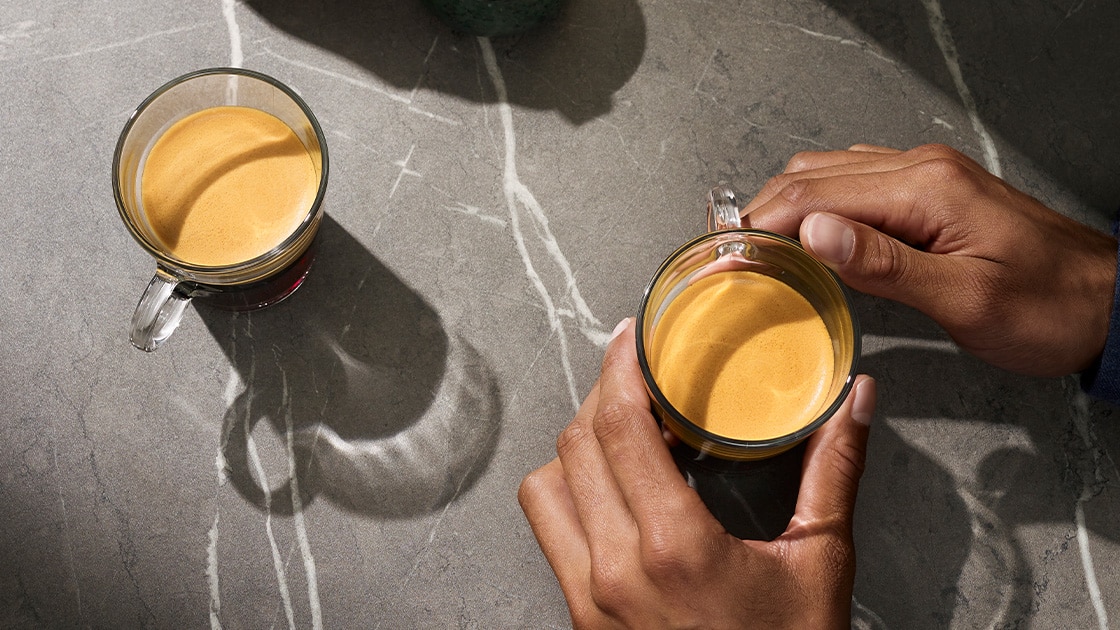 デカフェコーヒーとは？ | ネスプレッソ公式