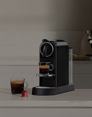 Machine à capsule Nespresso (Neuf (Voir description)) à Chézard-St