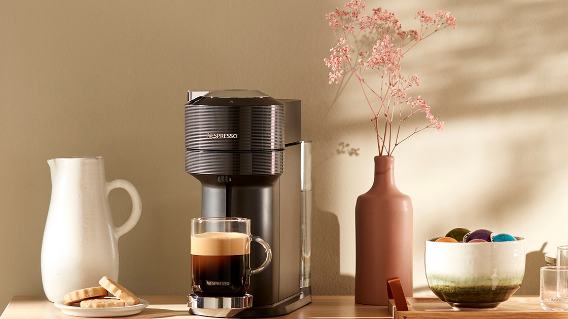 RELOVE Vertuo Next Black Chrome Aero3 Bundle - Vertuo Coffee